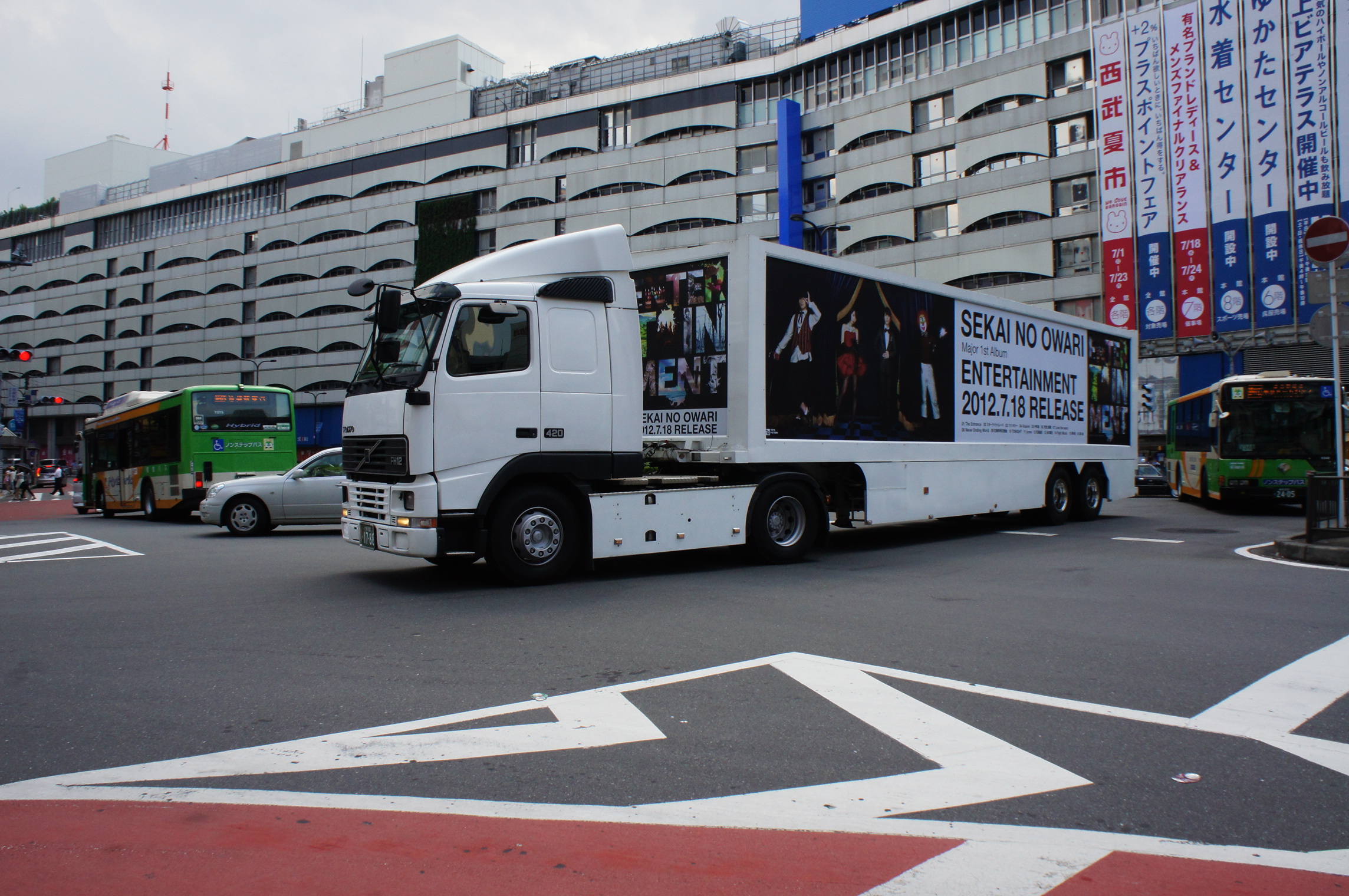 2012.07 SEKAI NO OWARI様メジャー1stアルバム『ENTERTAINMENT』プロモーション