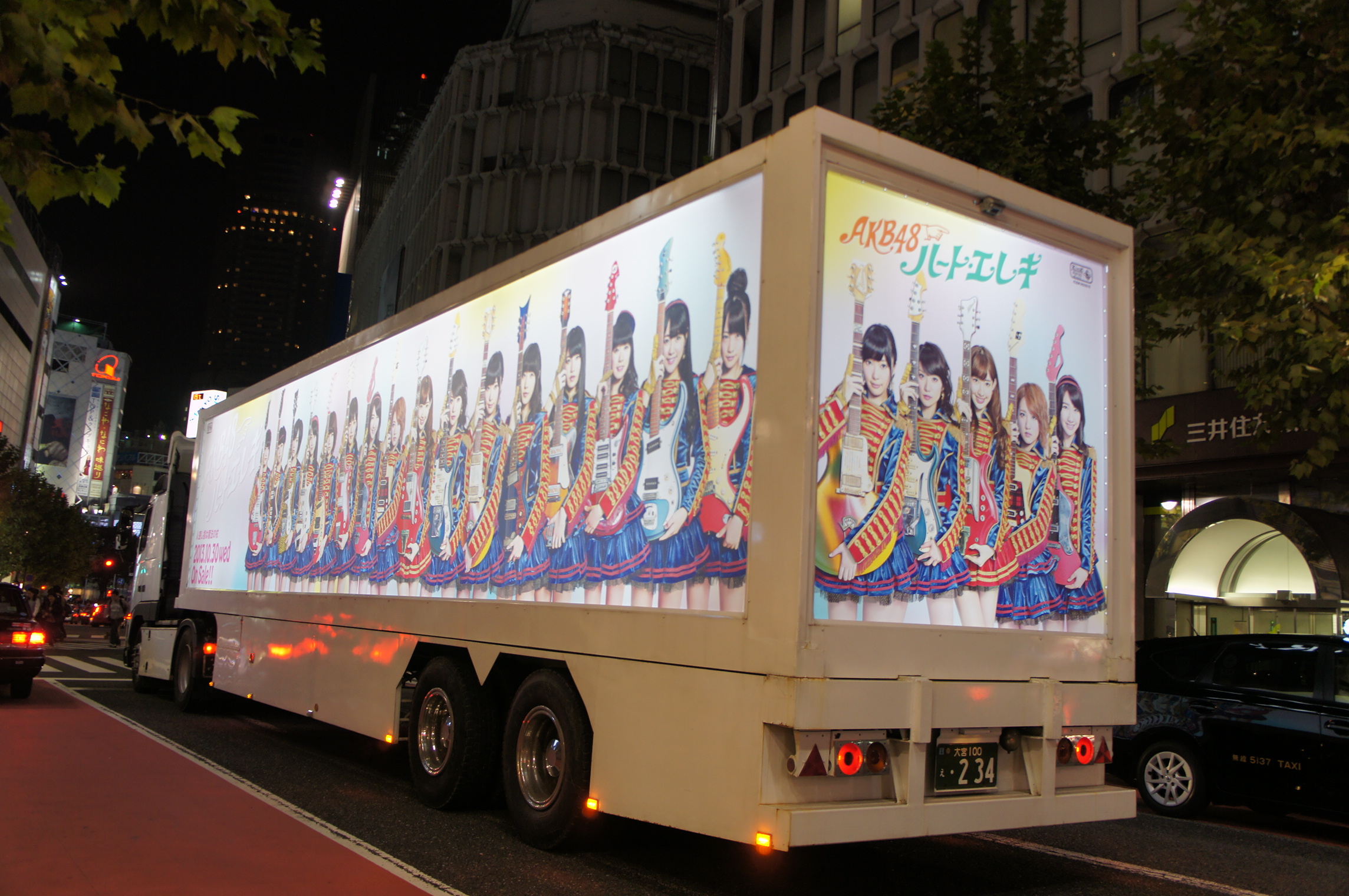 AKB48様33rdシングル『ハート・エレキ』プロモーション